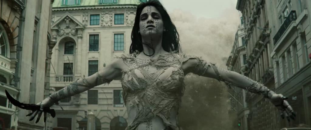 Sofia Boutella desnuda REBEL MOON +18 versión director extendida LUCENPOP FAMOSAS ESPAÑOLAS DESNUDAS