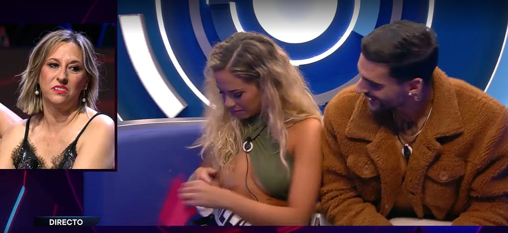 Violeta Crespo GH19 desnuda muestra un pezón y su ruta de la pasión en directo Chicas de reality desnudas Gran Hermano