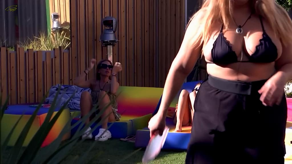 A9tKQkWr_o-1024x576 Susana Bianca desnudos y descuidos en Gran Hermano Vip 8 GH | Tetas, culo y más