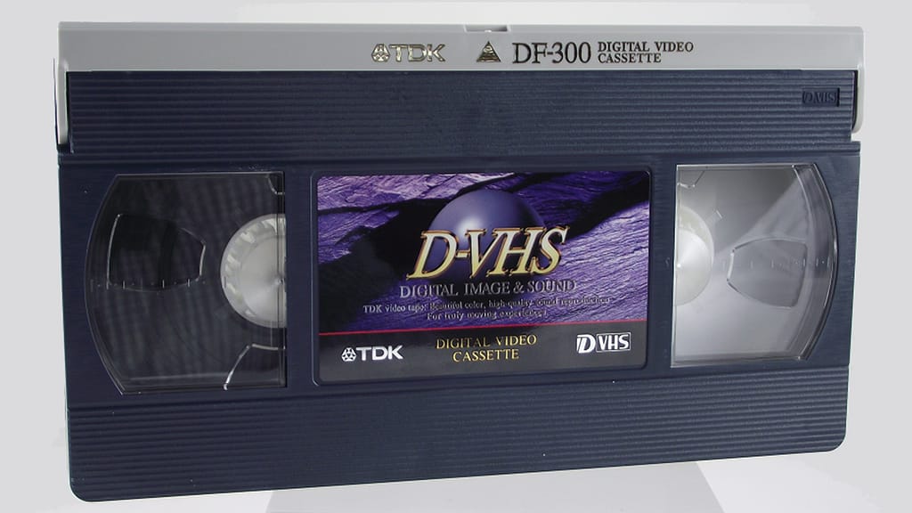 DVHS-1024x576 El VHS digital: el exquisito fracaso de un formato adelantado a su tiempo