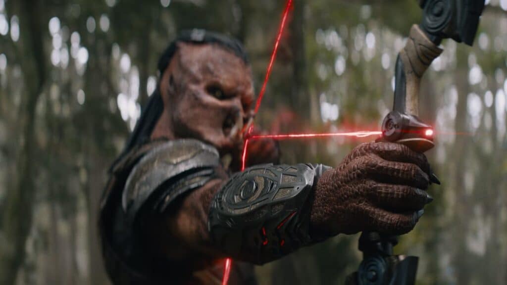 Crítica ‘Predator: Badlands’: cuando el músculo pesa más que la trama CINE Y VIDEOJUEGOS