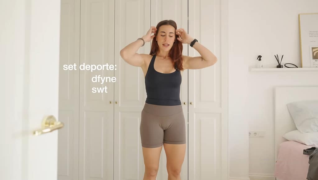 ME1BIQ04_o-1024x580 Cameltoes: la intimidad de las famosas españolas marcando frontera