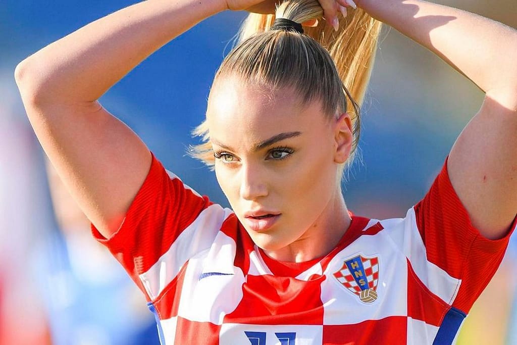 Ana Maria Marković desnuda y sexy para el Real Madrid Deportistas desnudas TENDENCIA POPULAR