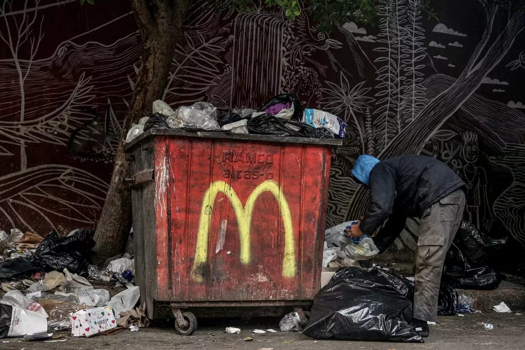 whatsapp-image-2023-09-18-at-18-37-31-1024x683 No a Uber, Coca Cola y Tesla tras la subida de aranceles de Donald Trump