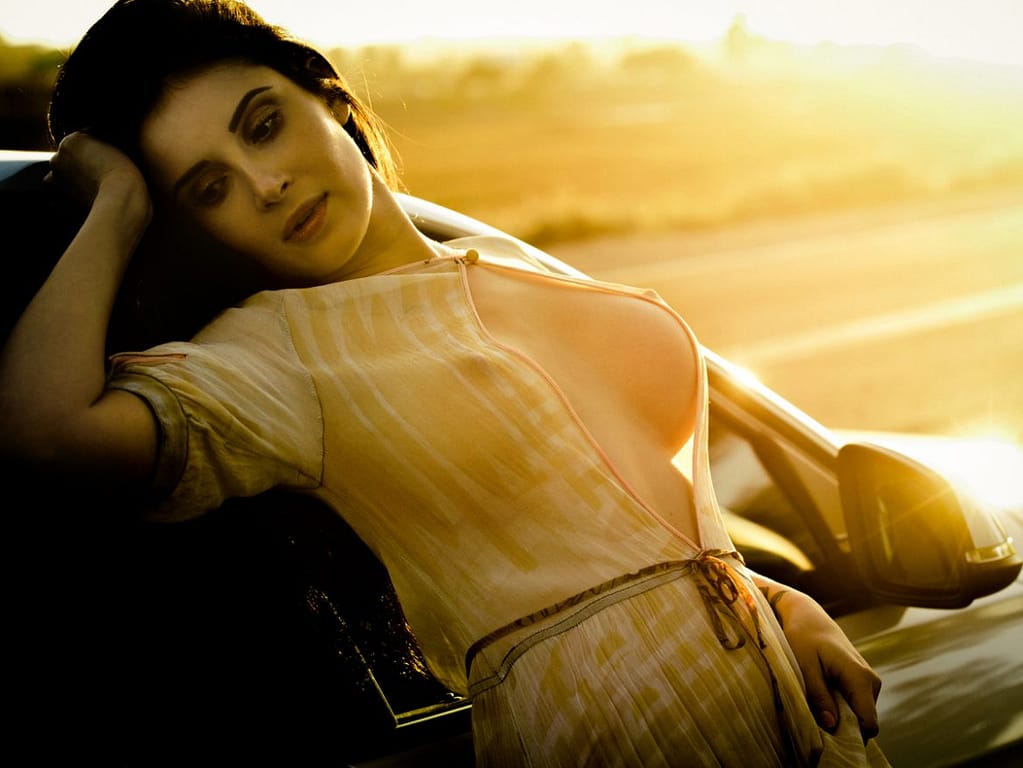 Julia Rose desnuda para Passionatte PIN-UPS PASSIONATTE