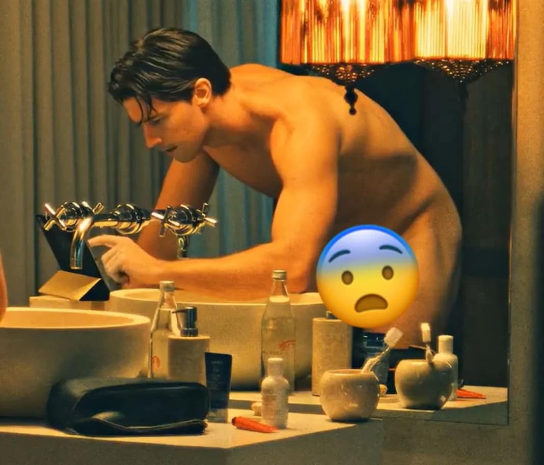 Arnold Schwarzenegger reacciona al desnudo integral de su hijo Patrick en The White Lotus: el vídeo más comentado del momento 1 patrick schwarzenegger biografia actor sexualidad pareja gay the white lotus fotos videos 5