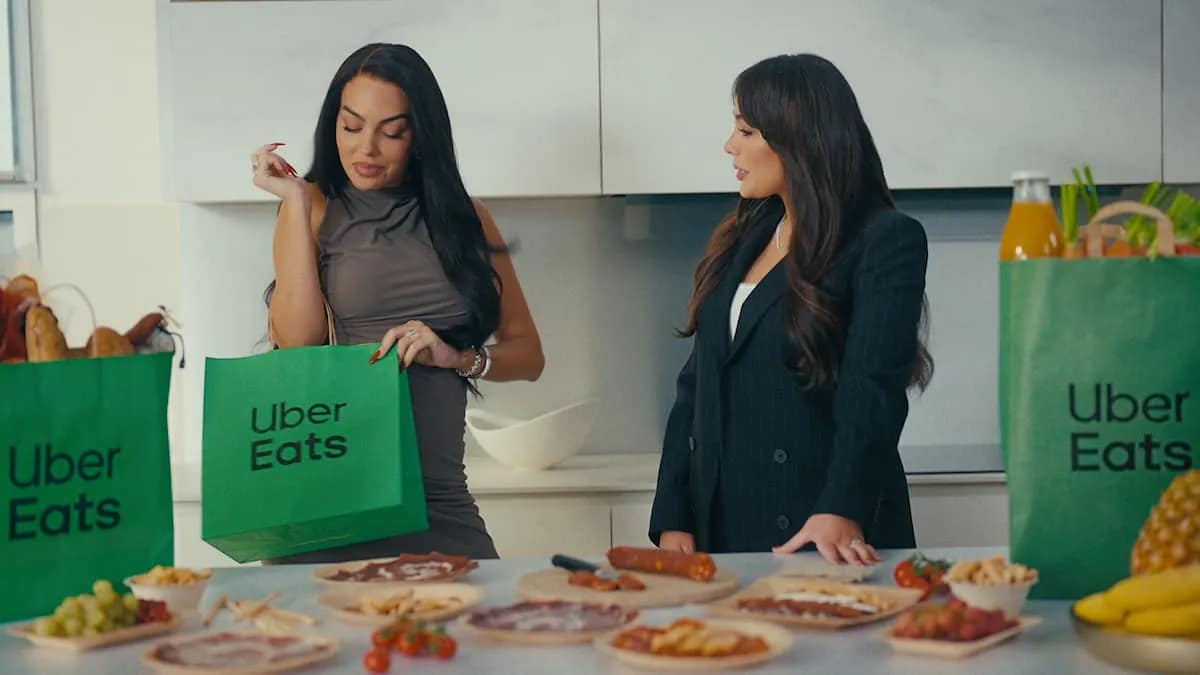 Uber Eats, Uber Taxi, Uber Mierda y el robo del alma de nuestros jóvenes 1 001 1