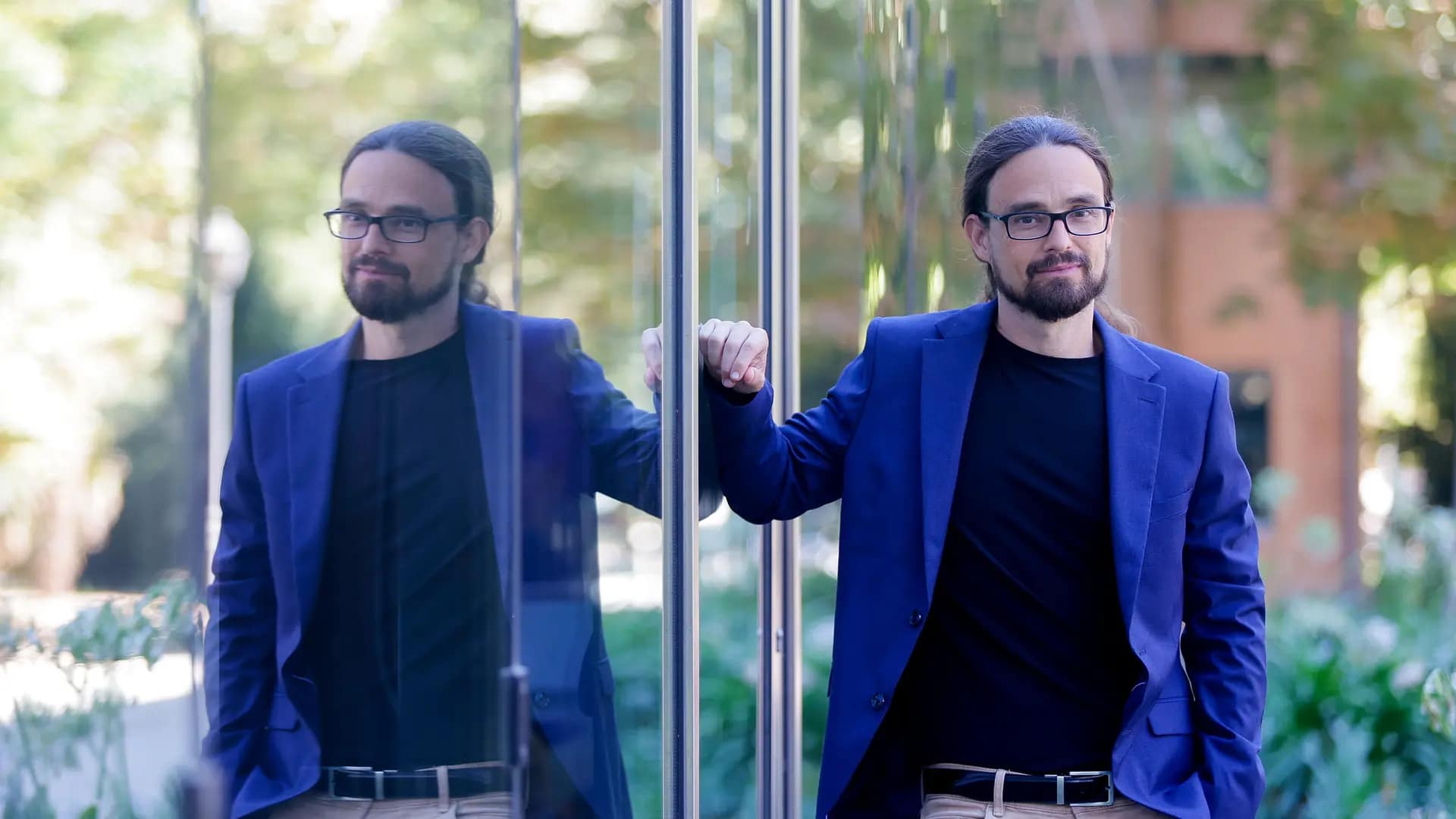 Alex Gómez y el umbral invisible: cuando la ciencia escucha lo que no puede tocar 1 68dd364b3fef5