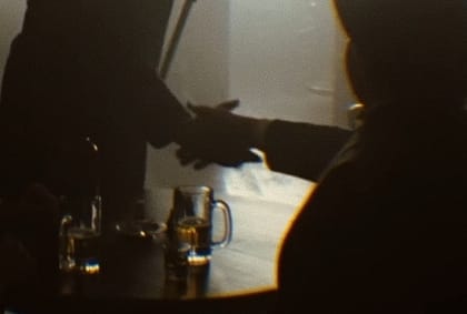 Análisis de fotograma: El oeste como recuerdo: la penumbra donde muere el mito Análisis de Fotogramas CULTURA Y OPINIÓN Música, imagen y arte 