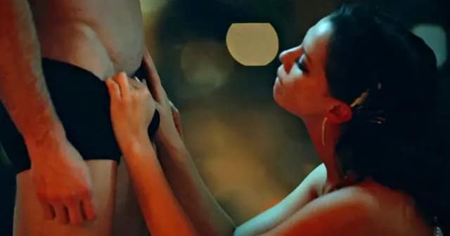 Mejores escena de sexy y desnudo 2023 en series Desnudo artístico VIDEOCLUB X CINEMATTEFLIX