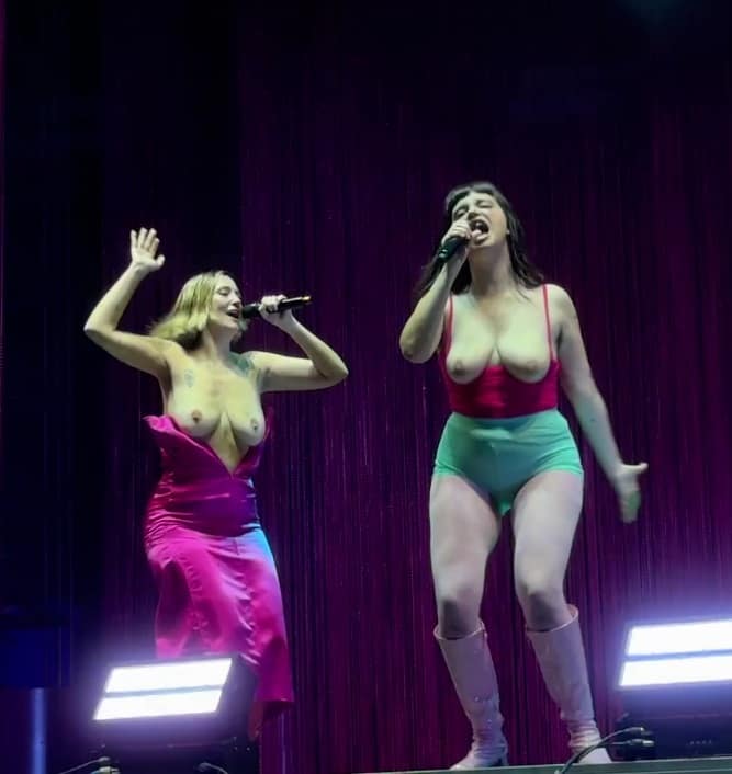 Cantantes espaรฑolas desnudas Cantantes desnudas