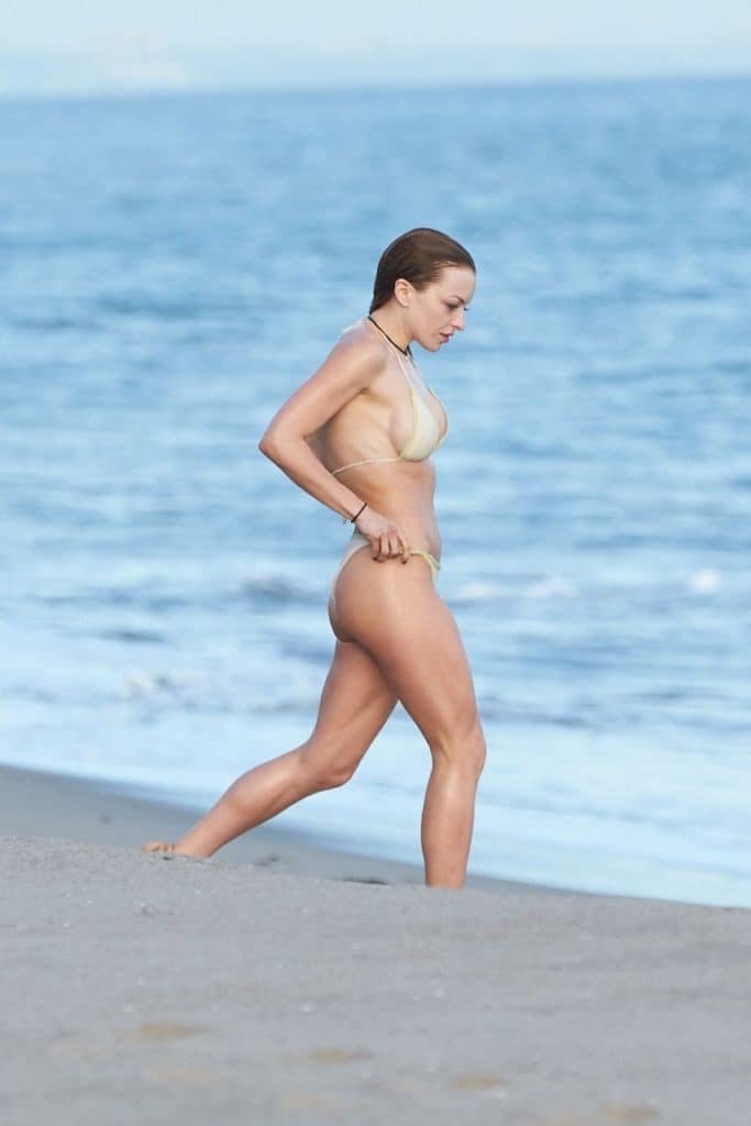 Francesca Eastwood y la melancolía del legado imposible Actrices desnudas