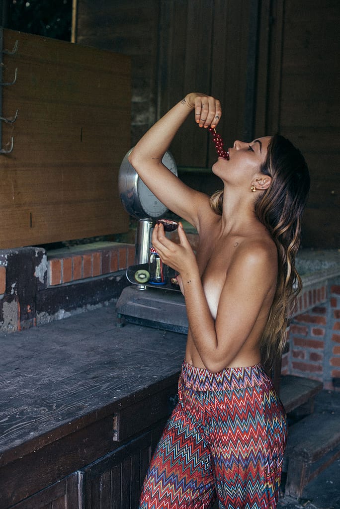 Mimi Elashiry desnuda para Passionatte Modelos