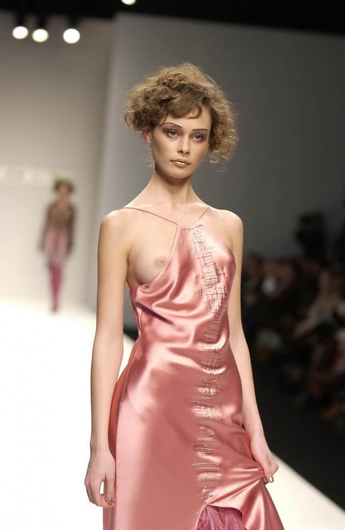 Tetas y descuidos de pasarela by Passionatte (incluida la Patiño y Hadid) Modelos