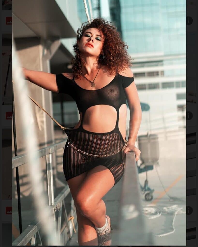 Dora Madison desnuda | Reinas de la serie B actual LUCENPOP FAMOSAS ESPAÑOLAS DESNUDAS