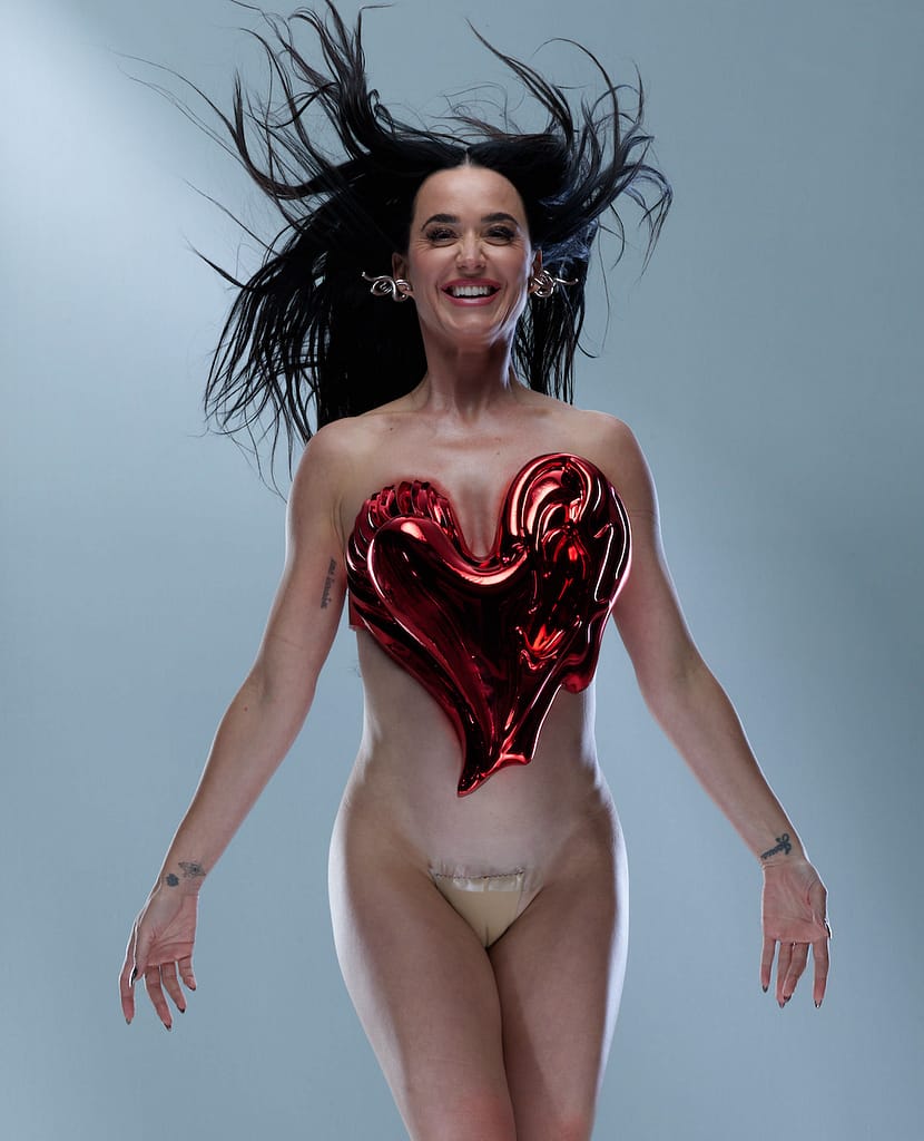 Katy Perry desnuda como un pecado dulce PIN-UPS PASSIONATTE 