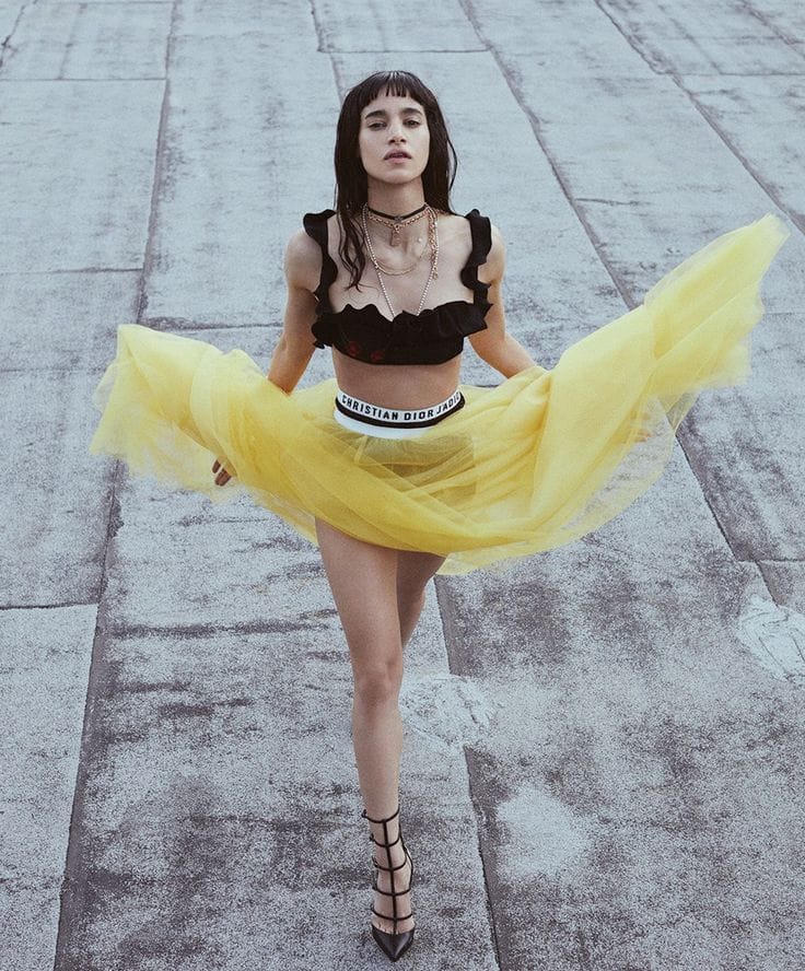 Sofia Boutella desnuda REBEL MOON +18 versión director extendida LUCENPOP FAMOSAS ESPAÑOLAS DESNUDAS