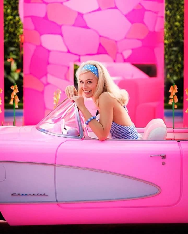 La polémica y los desnudos persiguen la película de Barbie y a Margot Robbie PIN-UPS PASSIONATTE
