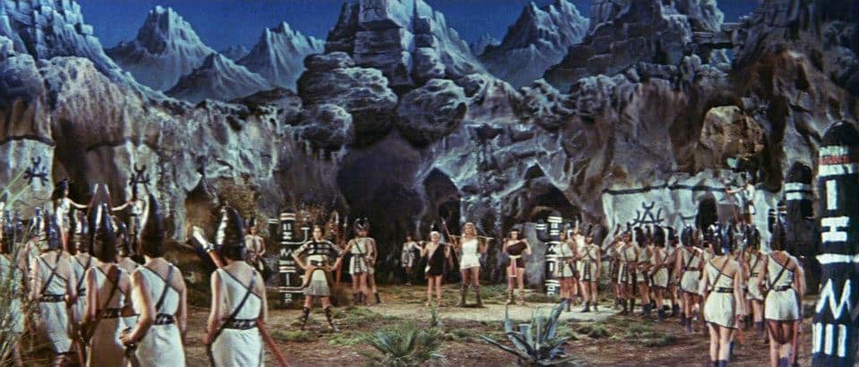 Arena de deseo y violencia: La gladiadora en el cine de explotación de serie B como símbolo de erotización y dominación Actrices desnudas Desnudo artístico