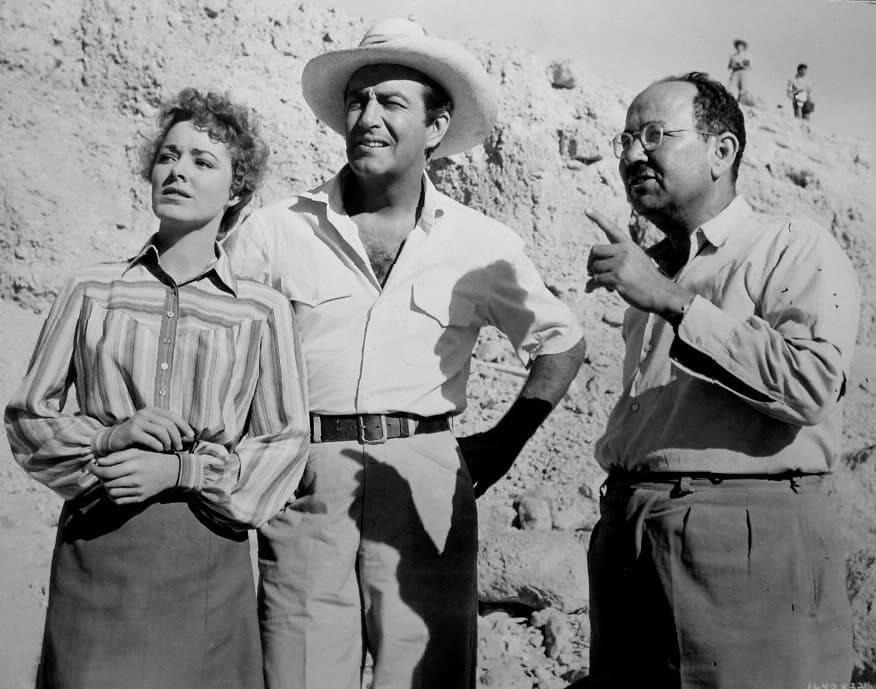 Análisis fílmico de 'El valle de los reyes' (1954): arqueología fílmica en el corazón de Egipto CINE Y VIDEOJUEGOS